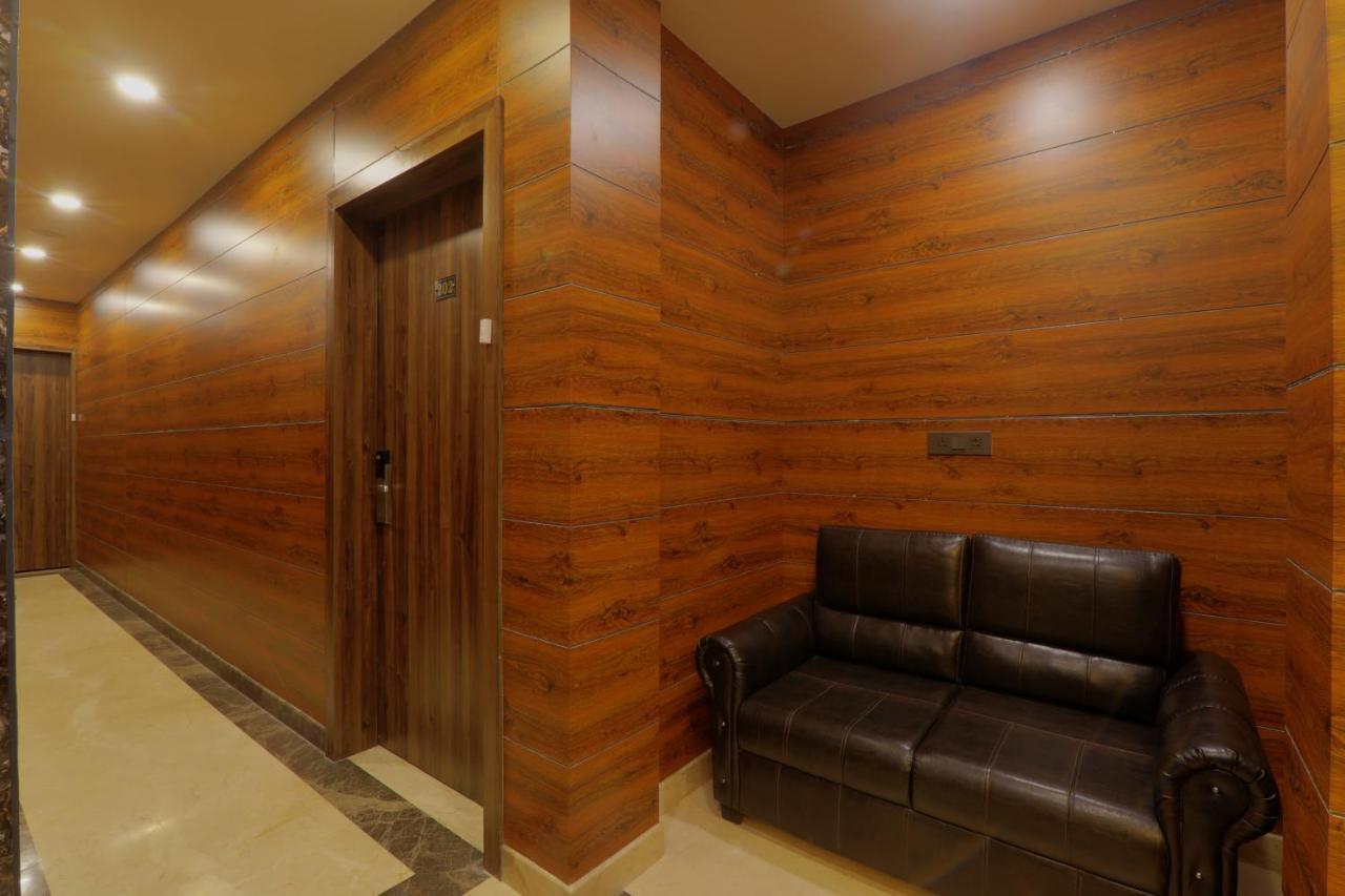 Hotel Shri Tirupati Residency Lucknow Esterno foto