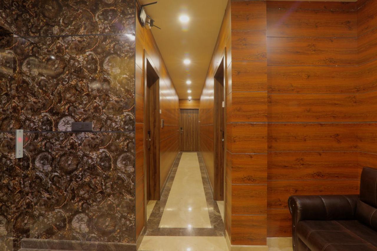 Hotel Shri Tirupati Residency Lucknow Esterno foto